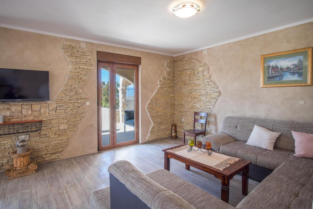 Villa Dijana East Linardići المظهر الخارجي الصورة